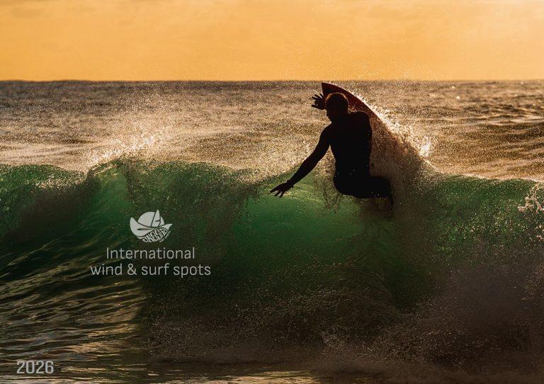 Хартиен календар 2026